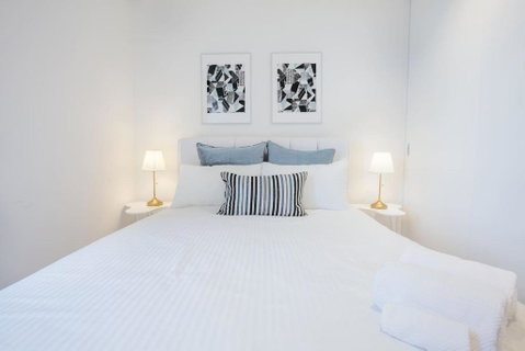 33Cotton CloudLVL48at2BR2BTH AptMel Cenfreetram - Sydneys Hotel 4