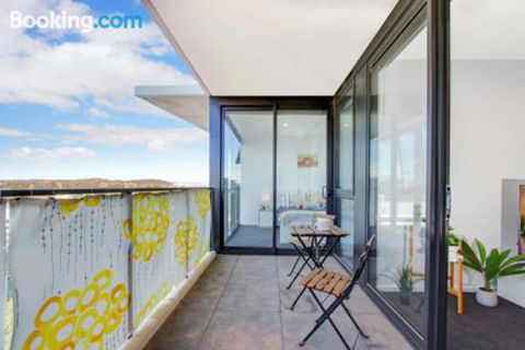 Cozy Homely Apartment CBR Central - Sydneys Hotel 2
