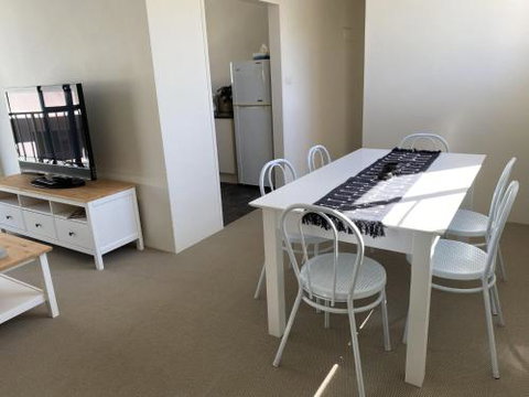 Flynns Retreat Everard Street - Sydneys Hotel 2