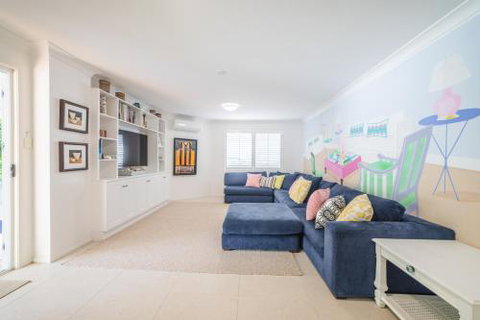 Beaches - Sydneys Hotel 5