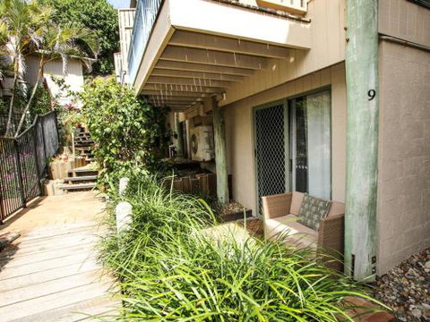 Studio 9 - Sydneys Hotel 1
