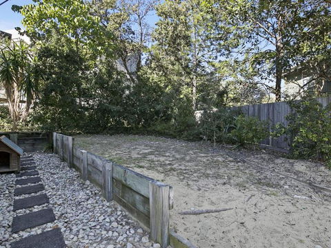 Drift Beach House - Sydneys Hotel 2