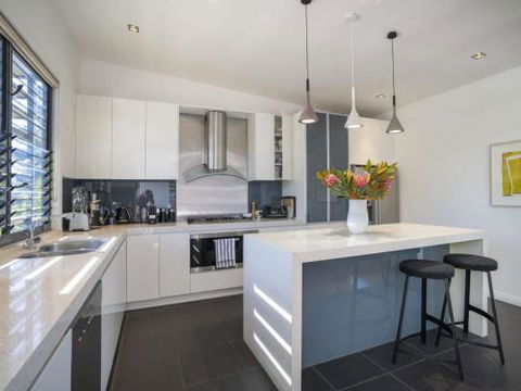 ARALUEN HOUSE Werri Beach 4pm Check Out Sundays - Sydneys Hotel 6