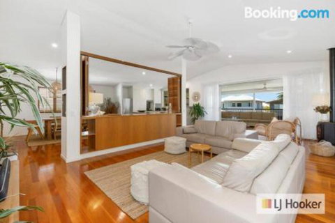 Casa Beach Abode - Sydneys Hotel 3