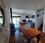 Iron Bark Chalet - Sydneys Hotel