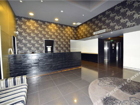 Harmony - Sydneys Hotel 4