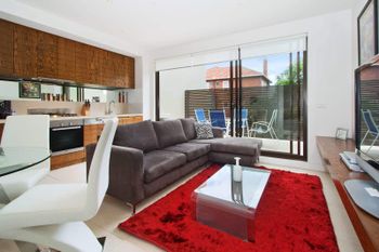 St Kilda Gardens Executive Living - Sydneys Hotel 0