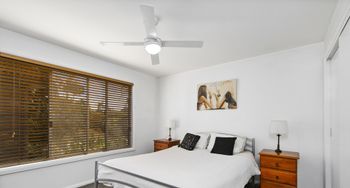 SUNNY DAZE BONNY HILLS - Sydneys Hotel 3