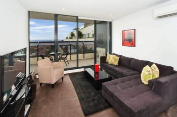 Location Views & Style - Sydneys Hotel 0