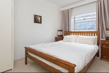Comfy Convenience In Centennial Park - Sydneys Hotel 6