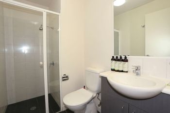 Three Bedrooms Unilodge In Paris End - Sydneys Hotel 3
