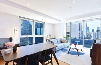 Melbourne City Apartment With Parking - Sydneys Hotel 1