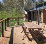 Beulah by the Lake Private Holiday Apartment - Sydneys Hotel