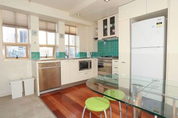 2 Beds 2 Baths FREE Car Park. Behind State Library - Sydneys Hotel 4