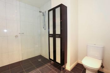 2 Beds 2 Baths FREE Car Park. Behind State Library - Sydneys Hotel 3