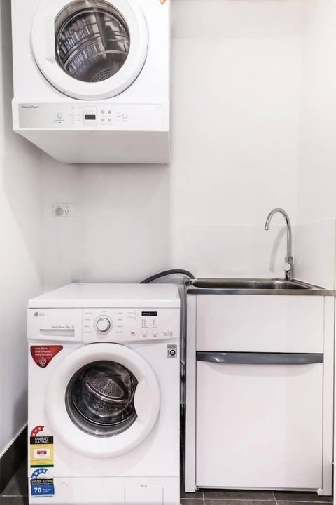 F03-darling Harbour 1 BDR APT - Sydneys Hotel 5
