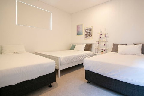 F03-darling Harbour 1 BDR APT - Sydneys Hotel 4