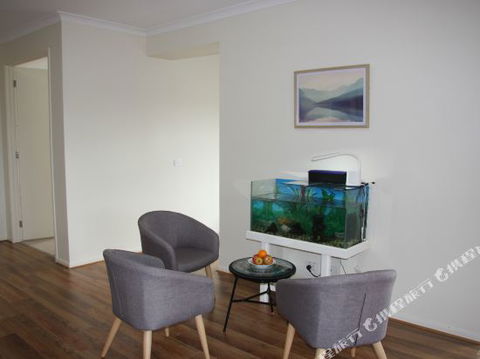 Happy Cozy House - Sydneys Hotel 4