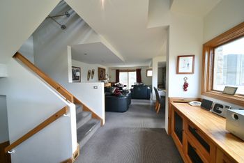 Mountain Vista 4 - Sydneys Hotel 3