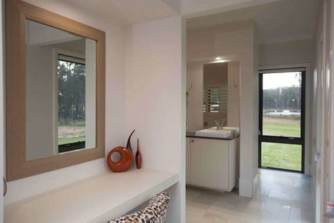 Mirambeena - Sydneys Hotel 6