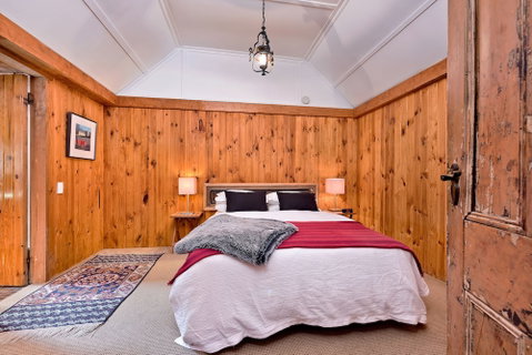 Crackenback Cottage 1884 - Sydneys Hotel 2