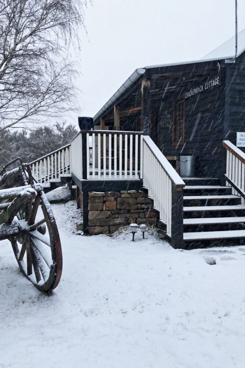 Crackenback Cottage 1884 - Sydneys Hotel 6