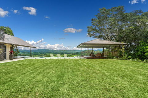A PERFECT STAY - Serene Myocum - Sydneys Hotel 0