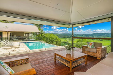 A PERFECT STAY - Serene Myocum - Sydneys Hotel 3