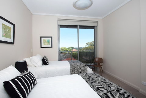 The Junction Palais - Sydneys Hotel 1