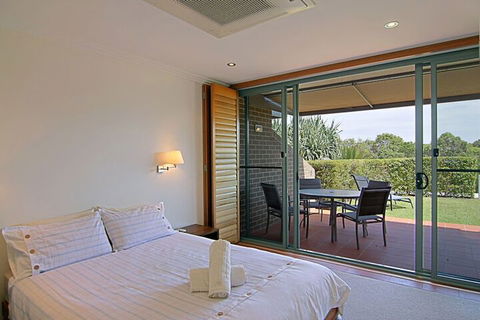 A Perfect Stay - 3 James Cook Apartments - Sydneys Hotel 3