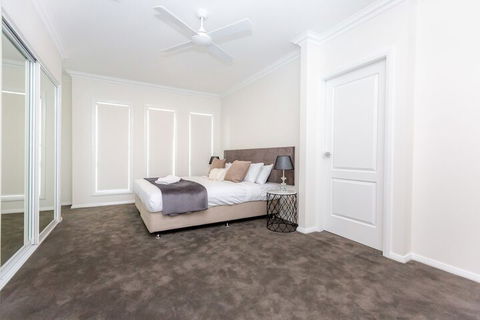 Wagga Apartments 1 - Sydneys Hotel 3