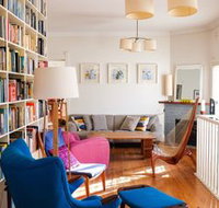 Beach House Large Outdoor Living H416 - Sydneys Hotel