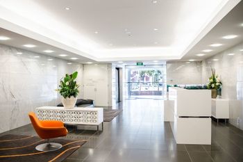 V Apartment - Sydneys Hotel 1