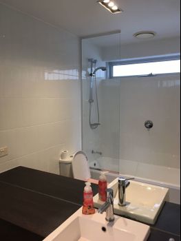 V Apartment - Sydneys Hotel 4