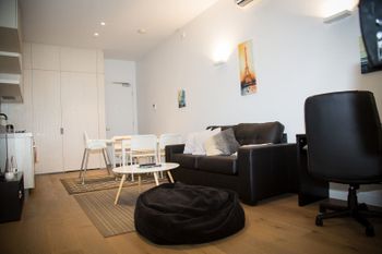 Modern Apartment With Pool & Spa - Sydneys Hotel 5