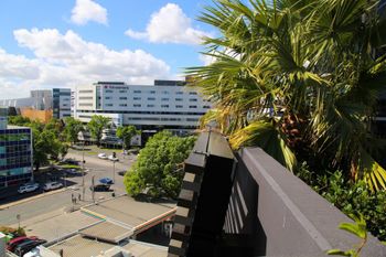 Modern Apartment With Pool & Spa - Sydneys Hotel 1