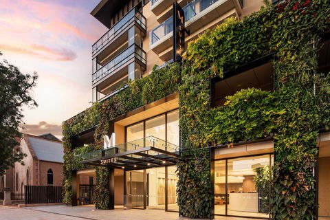 Majestic M Suites - Sydneys Hotel 0