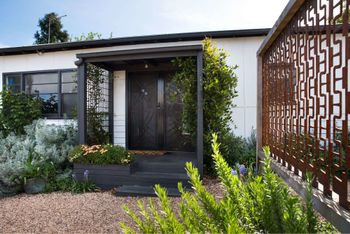 Alba House - Sydneys Hotel 0