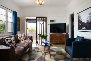 Alba House - Sydneys Hotel 5