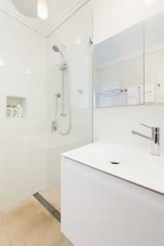 Bondi Beach Waterfront - Sydneys Hotel 5