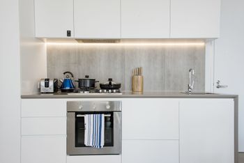 Avant Tower Apartment - Sydneys Hotel 2