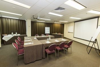 Holiday Inn Townsville - Sydneys Hotel 5