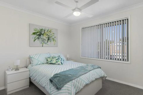 Right At Home In Bonny Hills - Sydneys Hotel 4