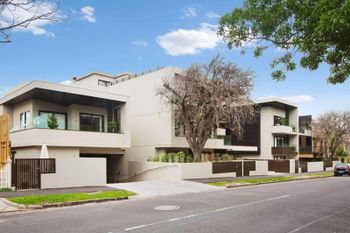 Smart Modern In St. Kilda - Sydneys Hotel 6