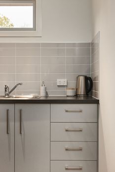 Bright & Updated 1 Bedroom Apartment - Sydneys Hotel 2