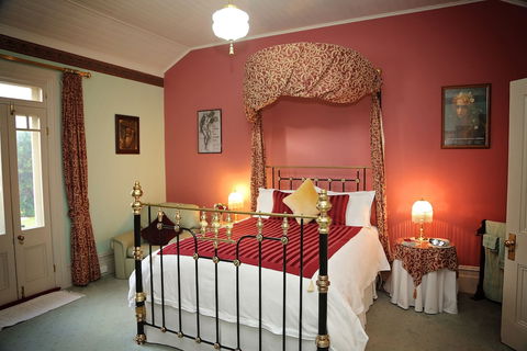 Forgandenny Bed & Breakfast - Sydneys Hotel 3