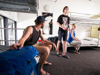 Sydney Railway Square YHA - Hostel - Sydneys Hotel 6