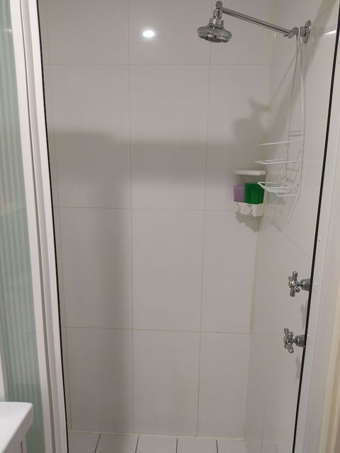 Regency Apartments - Sydneys Hotel 3