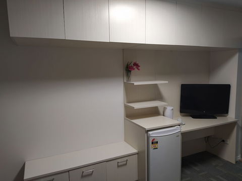 Regency Apartments - Sydneys Hotel 4