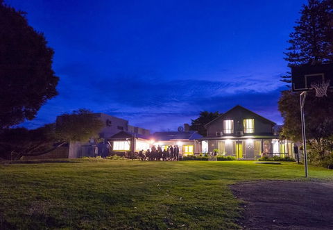 Dunsborough Beachouse YHA Backpackers - Sydneys Hotel 5